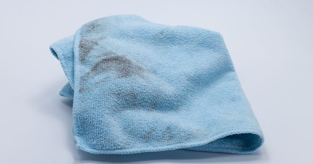 how to wash microfiber cloth