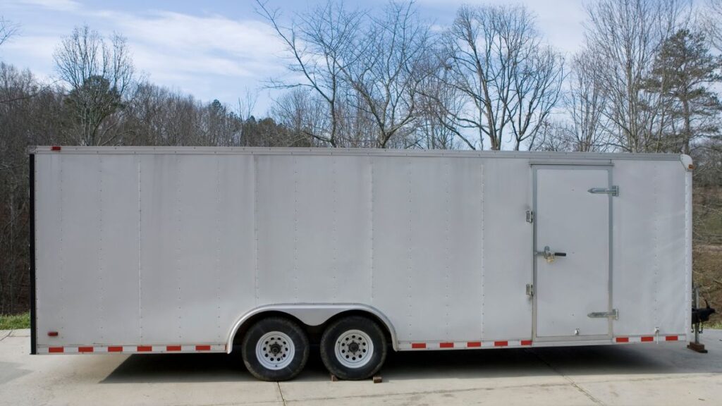 enclosed car transport